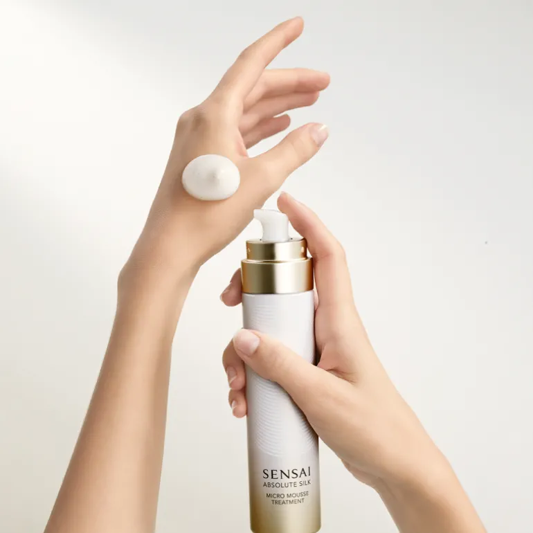 Absolute Silk Micro Mousse Treatment