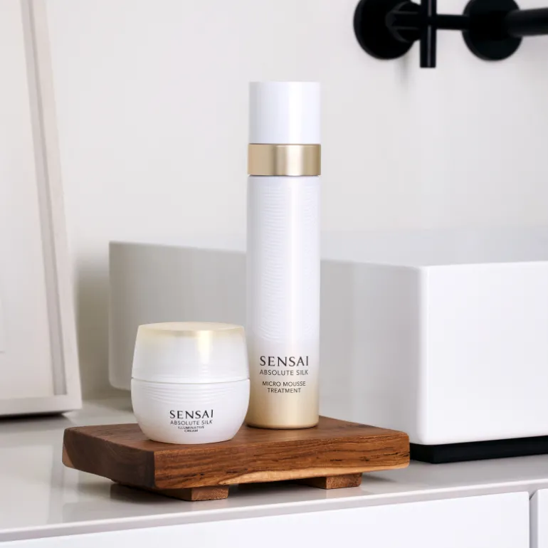 Absolute Silk Micro Mousse Treatment