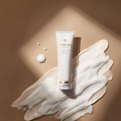 SALEABLE SOFTENING CLEANSING FOAM 125 ML